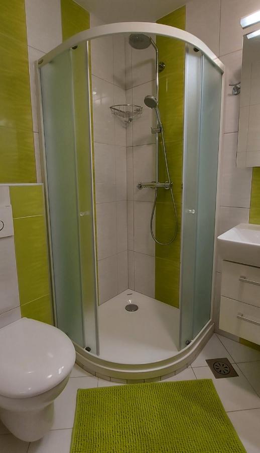 Apartma Krvavec - Cosy Mountain Retreat Церкле на Горенскем Екстериор снимка